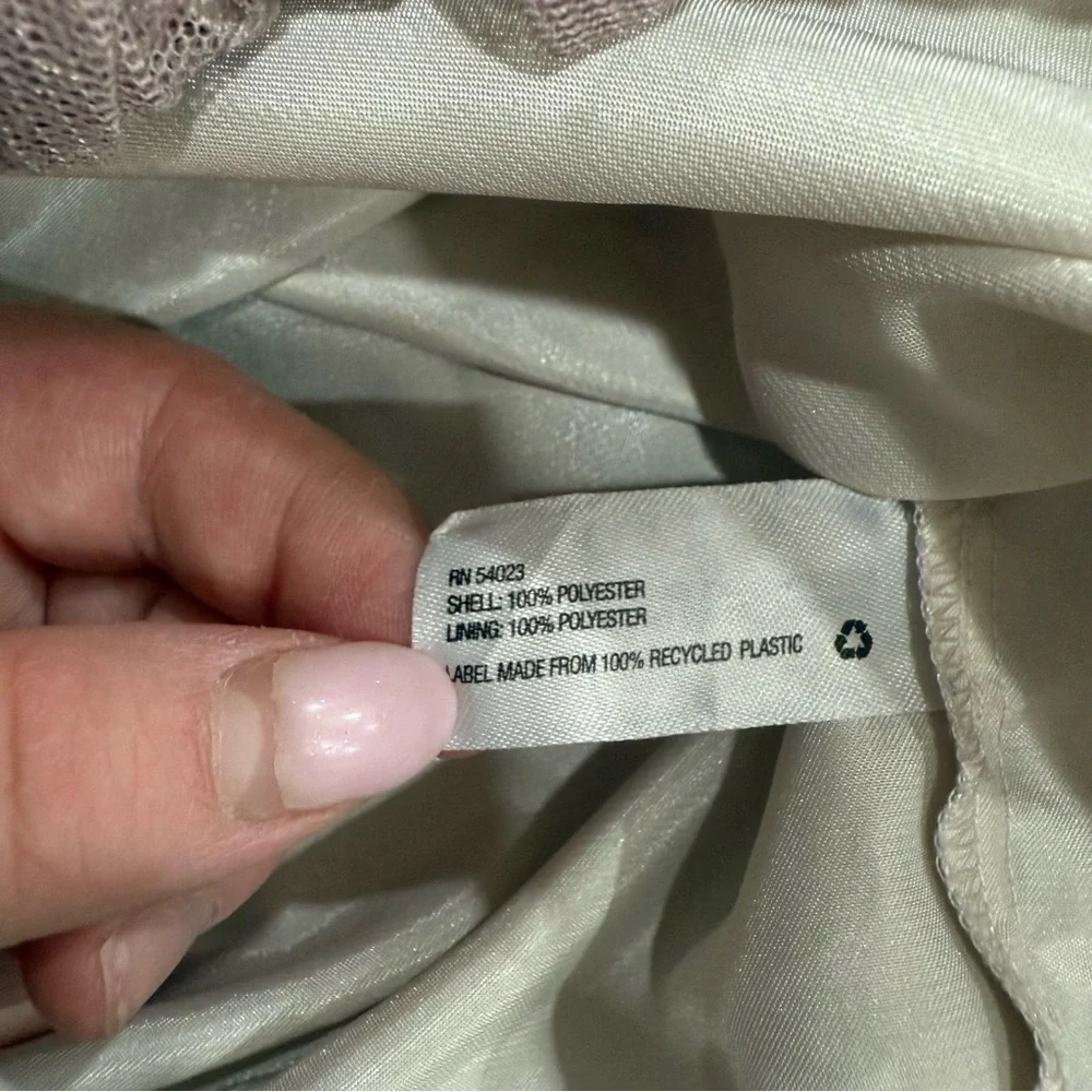 Baby gap shimmery skirt  Size 5